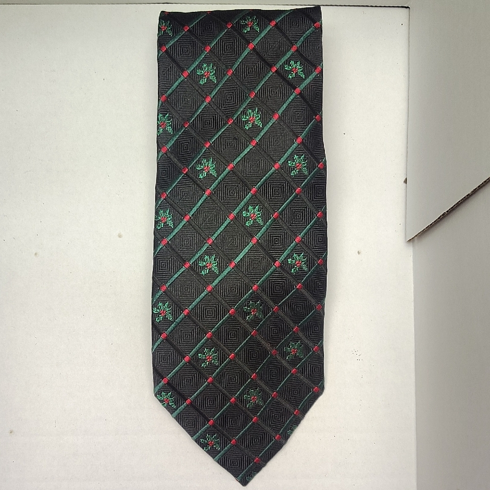 Elegant Black and Green Men's Tie